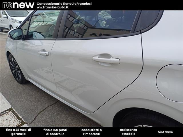 PEUGEOT 208 5 Porte 1.2 PureTech 82cv Signature S&S