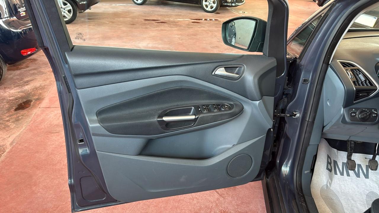 Ford C-Max 1.6 TDCi 115CV Titanium