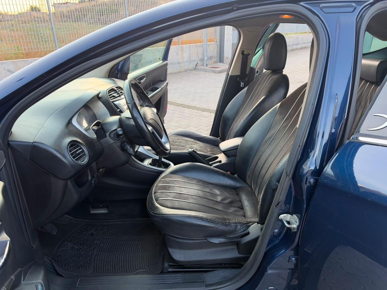 LANCIA DELTA 1.6 MJT 120CV 2010