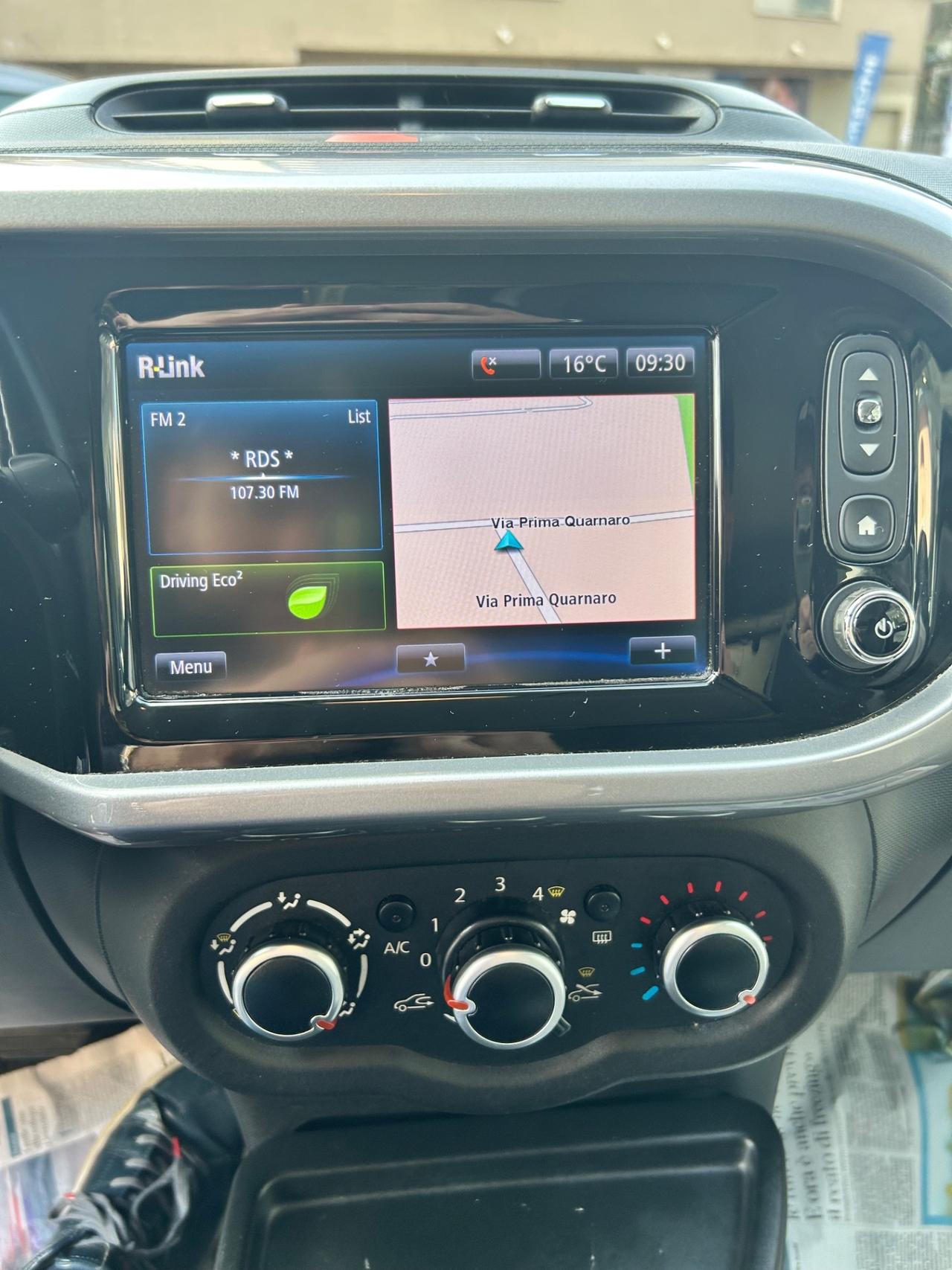 Renault Twingo SCe EDC La Parisienne