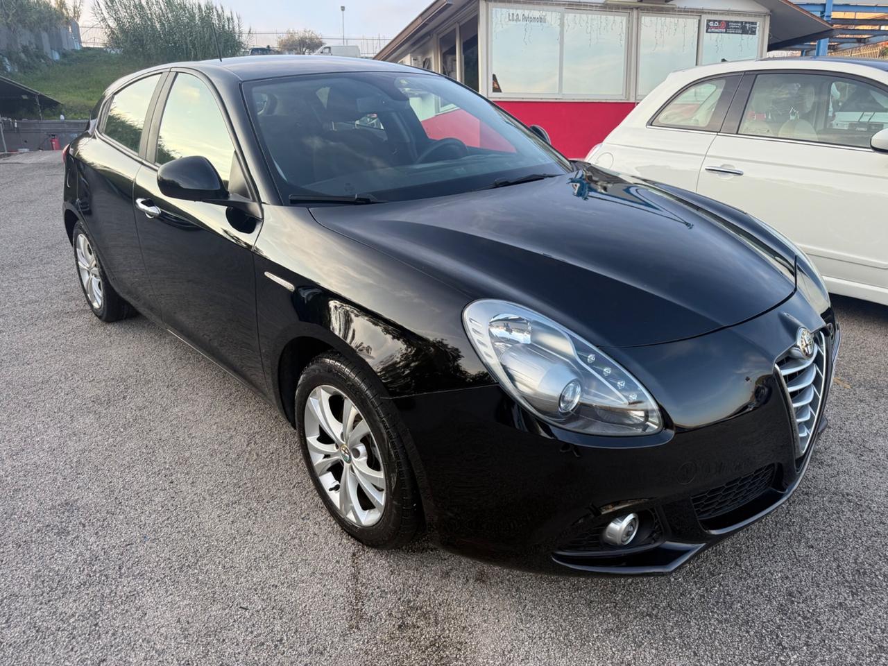 Alfa Romeo Giulietta 1.6 JTDm-2 120 CV Distinctive