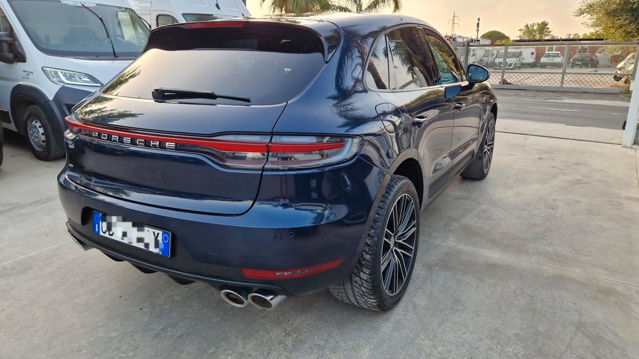 Porsche Macan 2.0-245 cv PDK -2020
