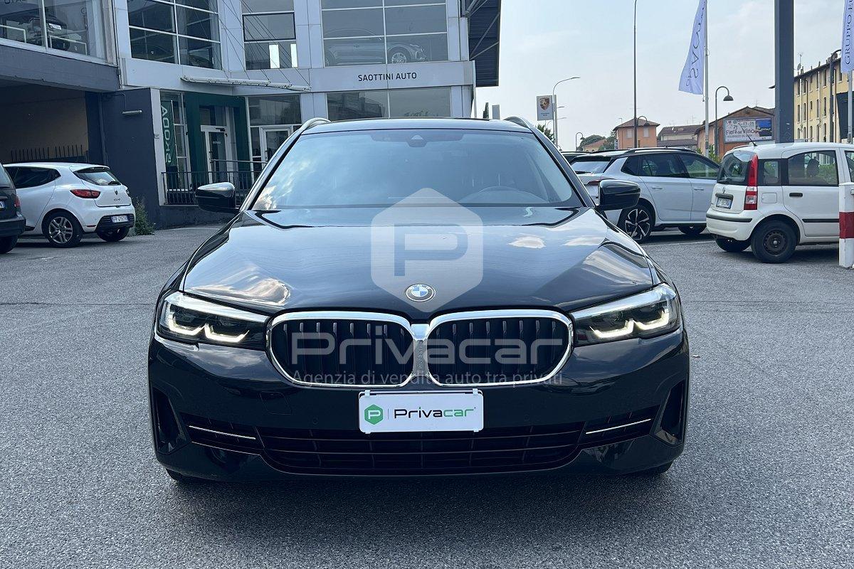 BMW 520d 48V xDrive Touring Luxury