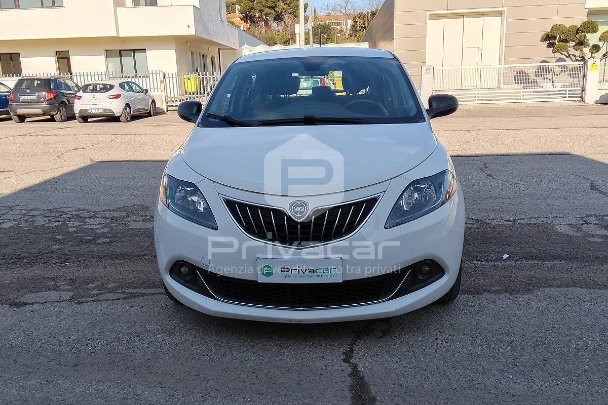 LANCIA Ypsilon 1.0 FireFly 5 porte S&S Hybrid Ecochic Silver