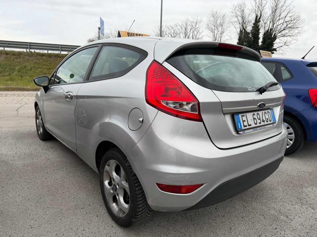 FORD Fiesta 1.4 TDCi 70CV 3 porte Titanium