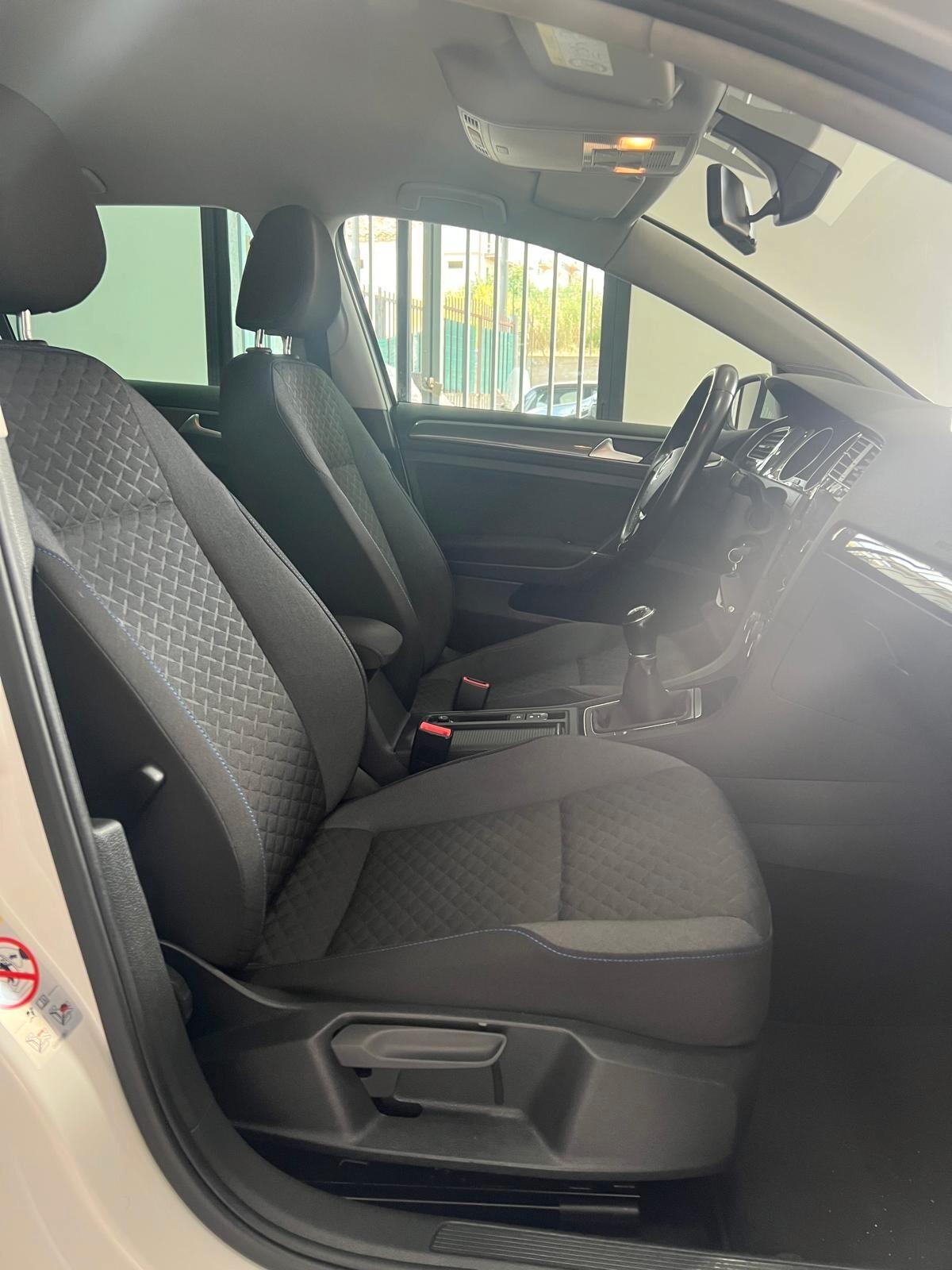 Volkswagen Golf 1.6 TDI 115 CV 5p. Business BlueMotion Technology