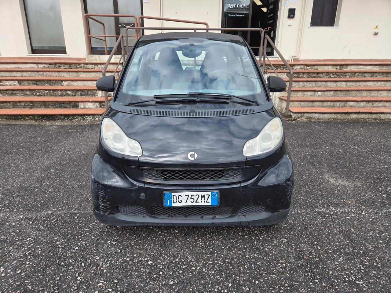 Smart ForTwo 1000 52 kW coupé limited one