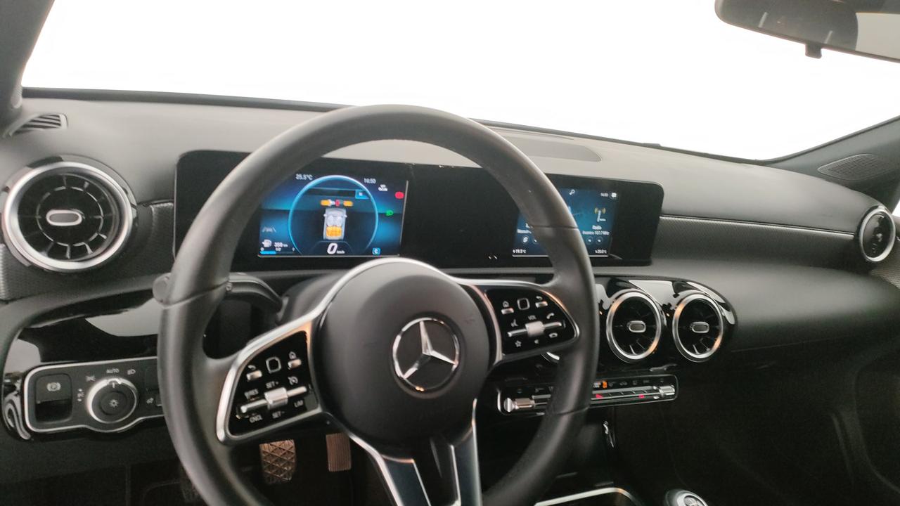 Mercedes-Benz A 180 d Sport Night edition