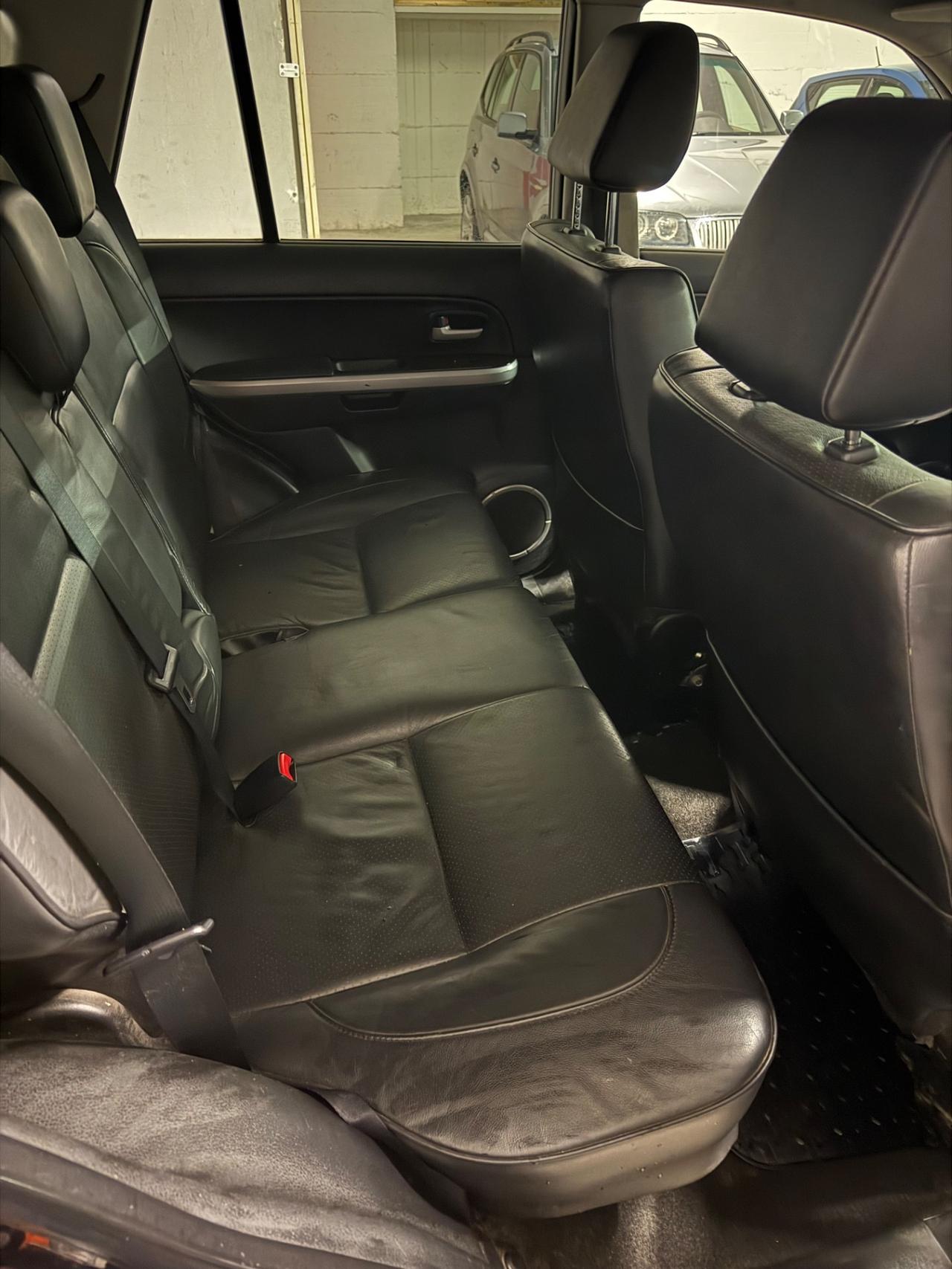 Suzuki Grand Vitara 1.9 DDiS 5 porte