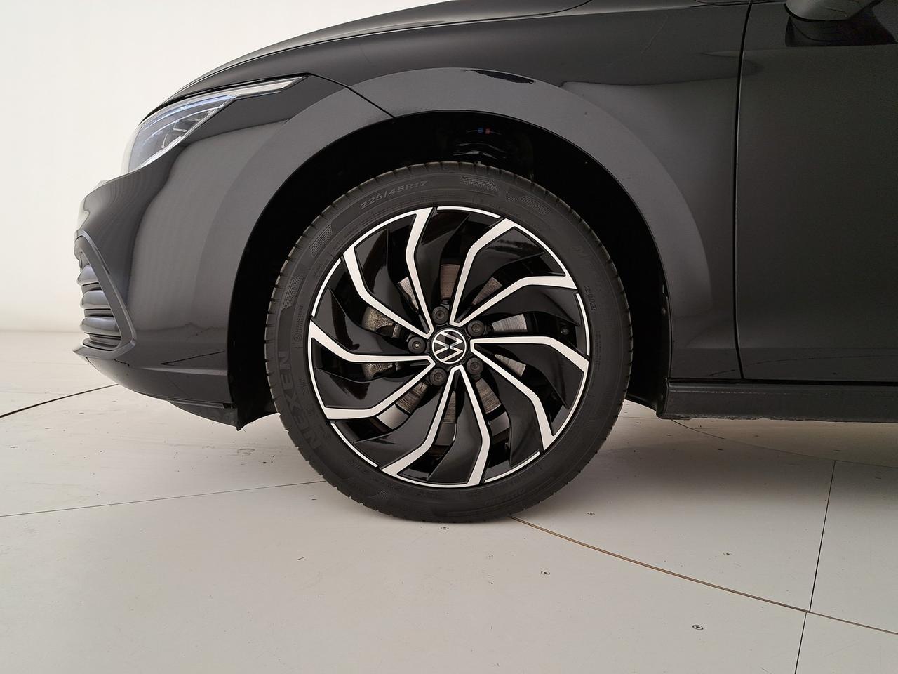 Volkswagen Golf 1.0 tsi evo life 110cv