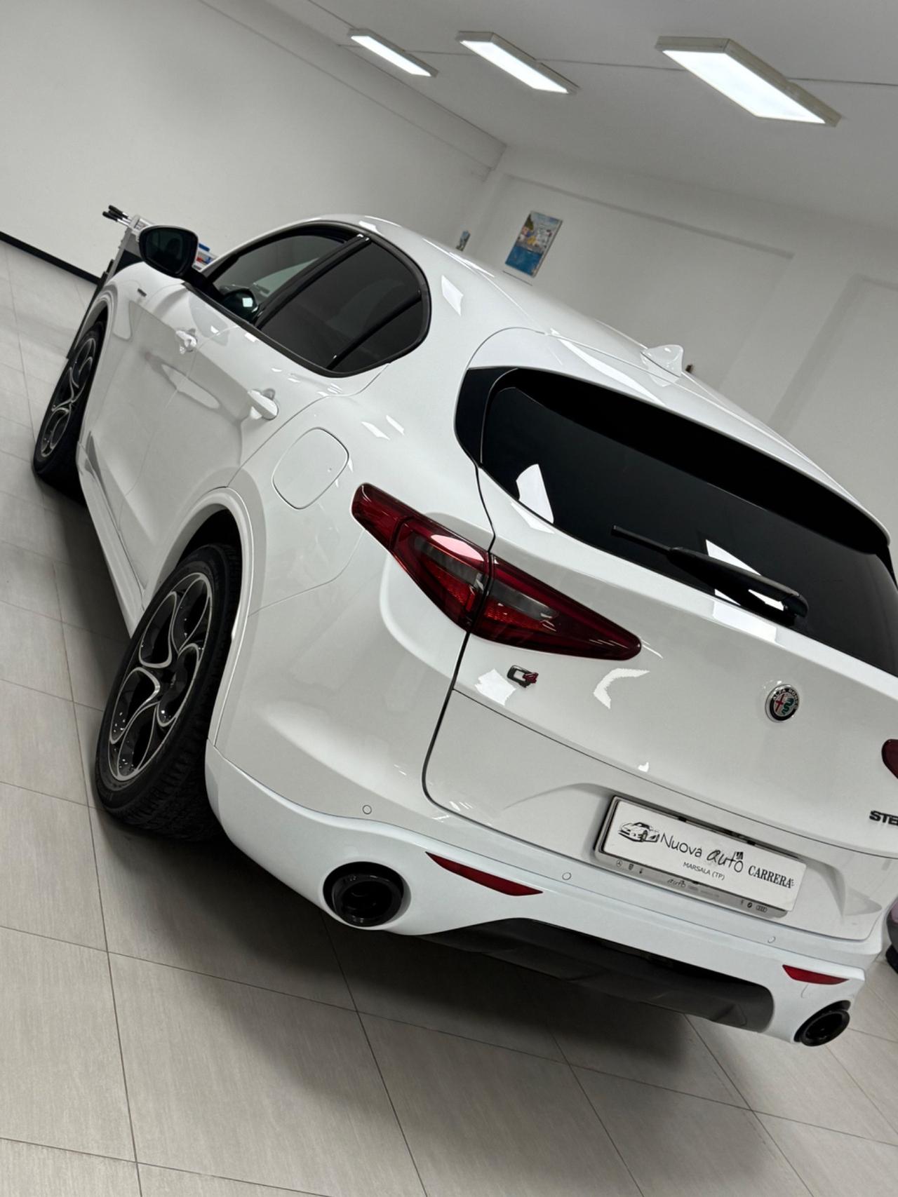 Alfa Romeo Stelvio 2.2 Turbodiesel 210 CV AT8 Q4 Veloce