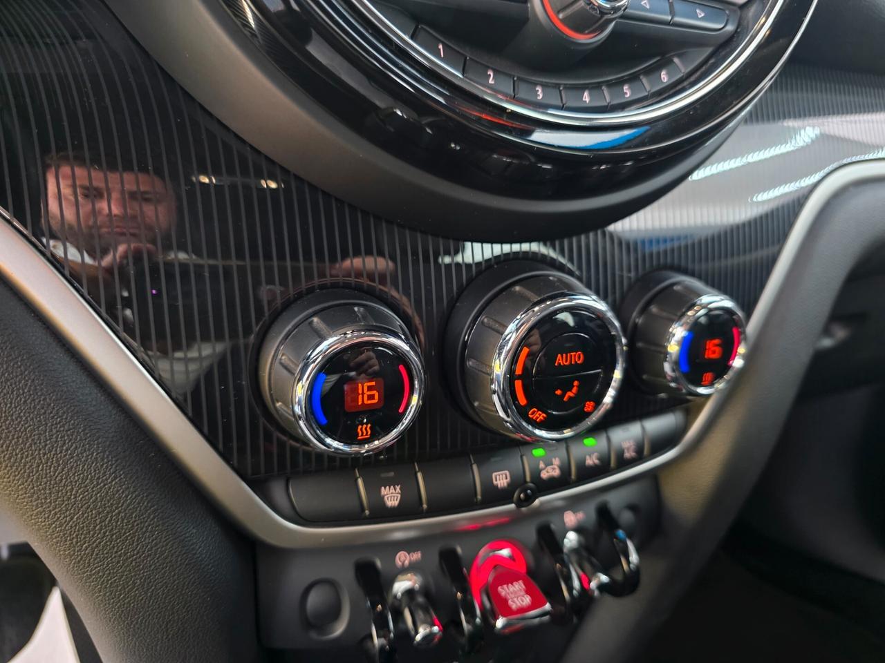Mini One Countryman 1.5D 67000KM 2019 PROMO
