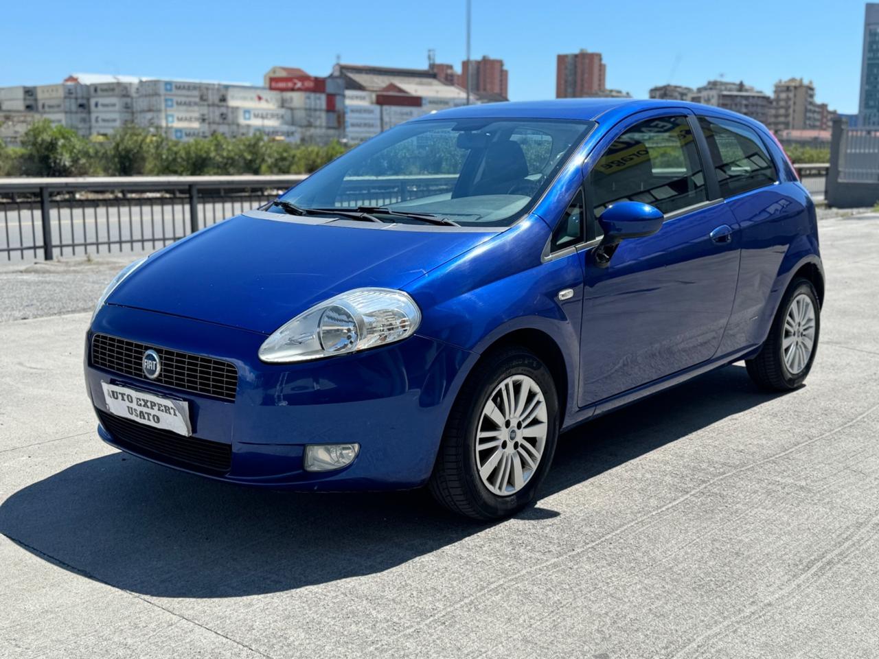 Fiat Grande Punto 1.4 Starjet 16V 3P. Giugiaro Sport