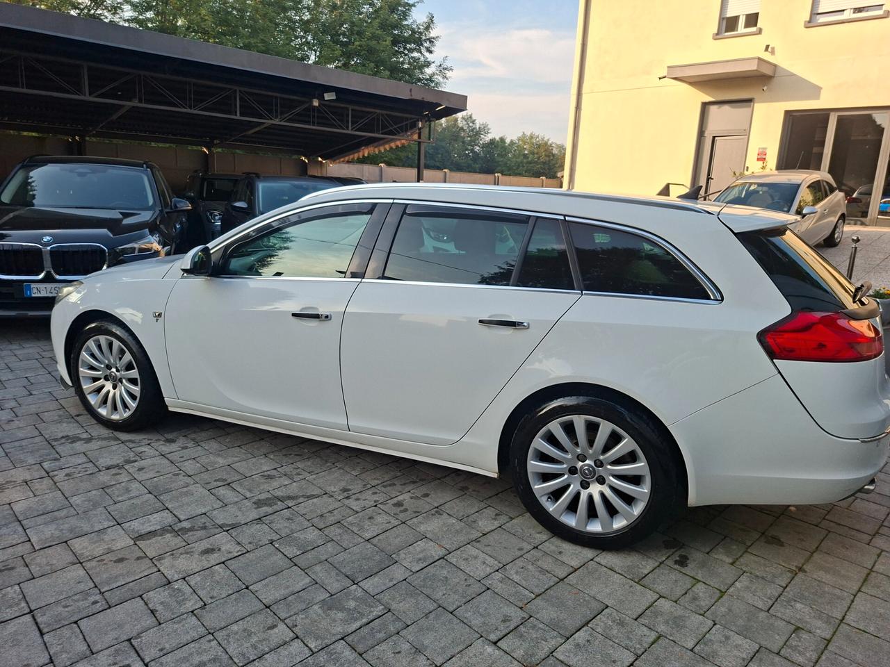 Opel Insignia 1.6 Turbo 180CV Sports Tourer Cosmo