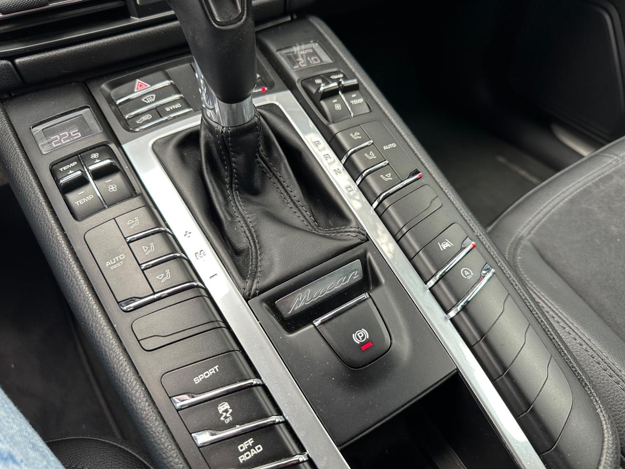 Porsche Macan 2.0 245 cv - 2019