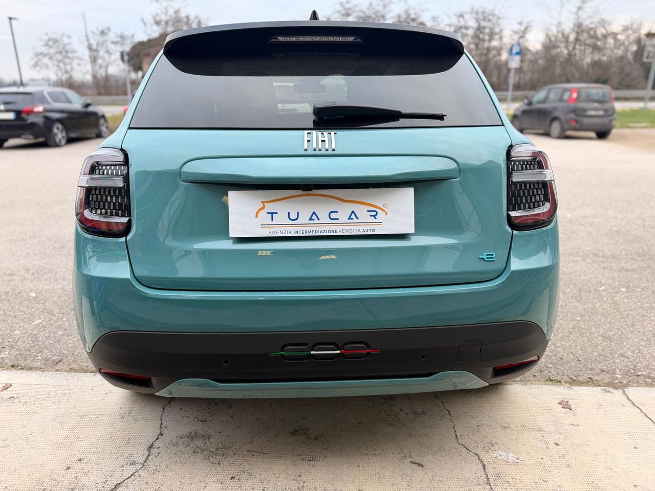 Fiat 600 La Prima 600-e #8647