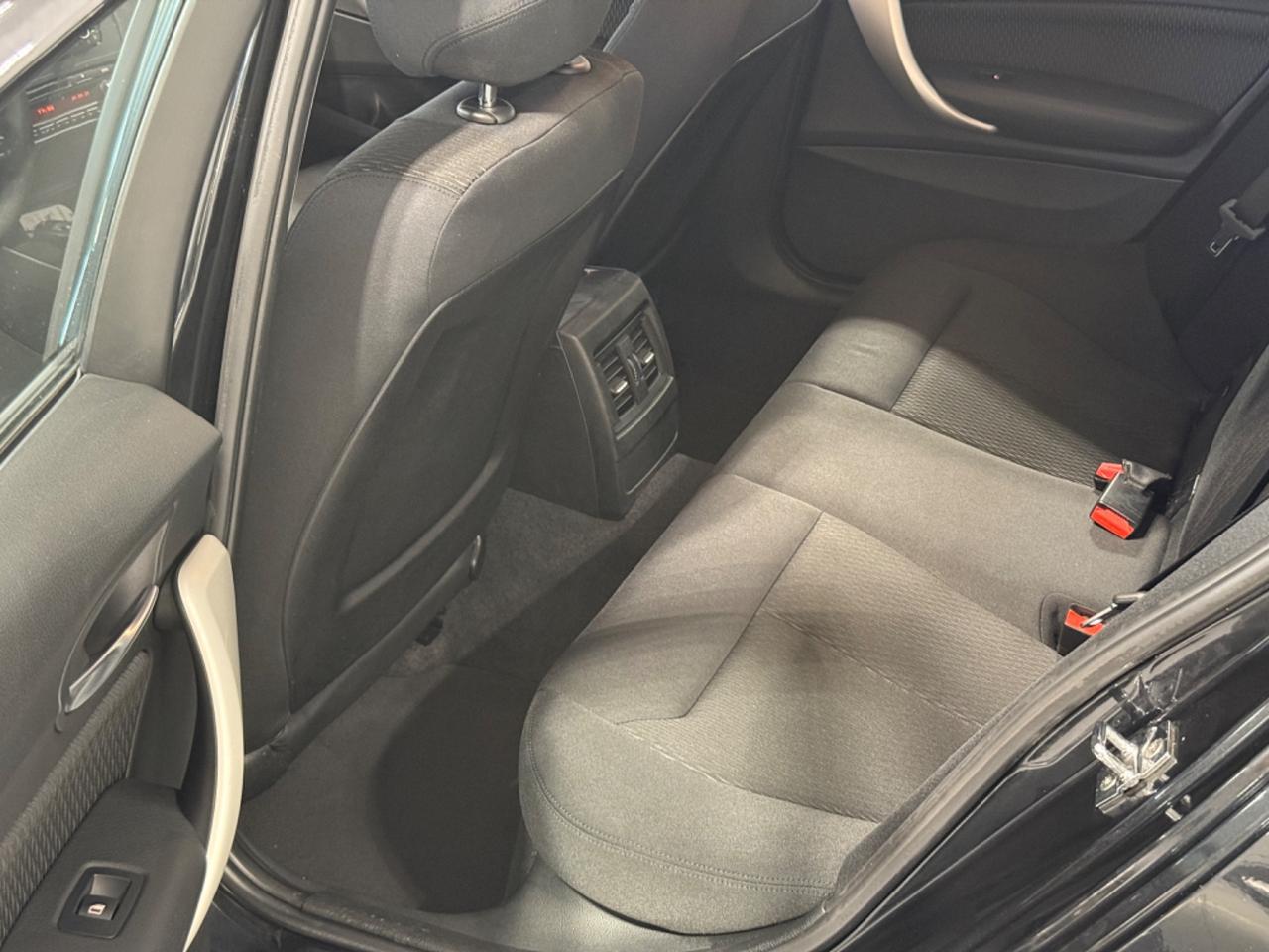 Bmw 116d 2.0 116CV cat 5 porte Attiva DPF