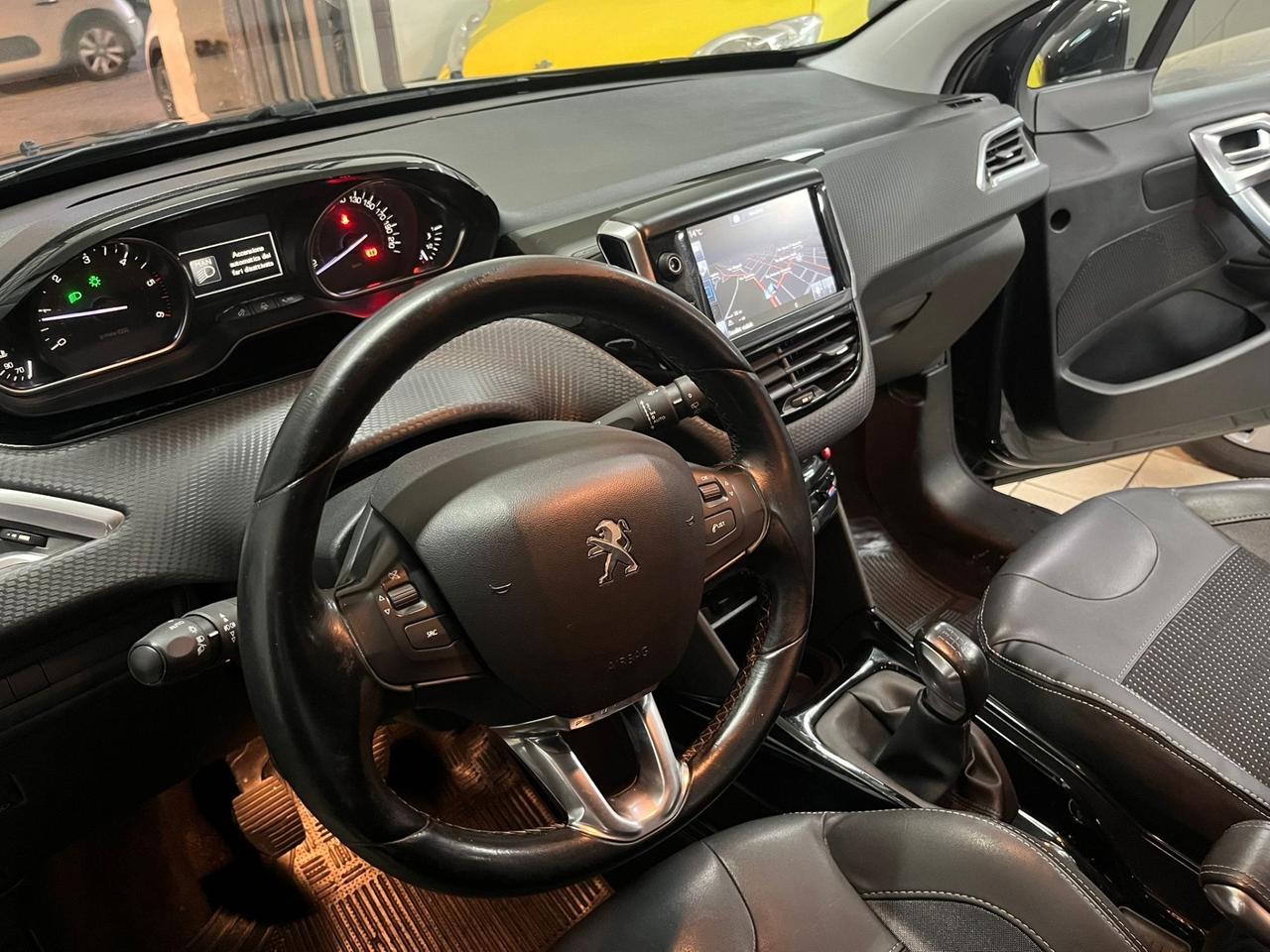 Peugeot 2008 BlueHDi 100 GT Line 2017