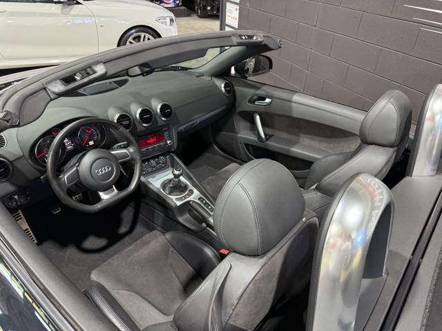 AUDI TT CABRIO CERCHI DA 19" SOLI 47900 KM