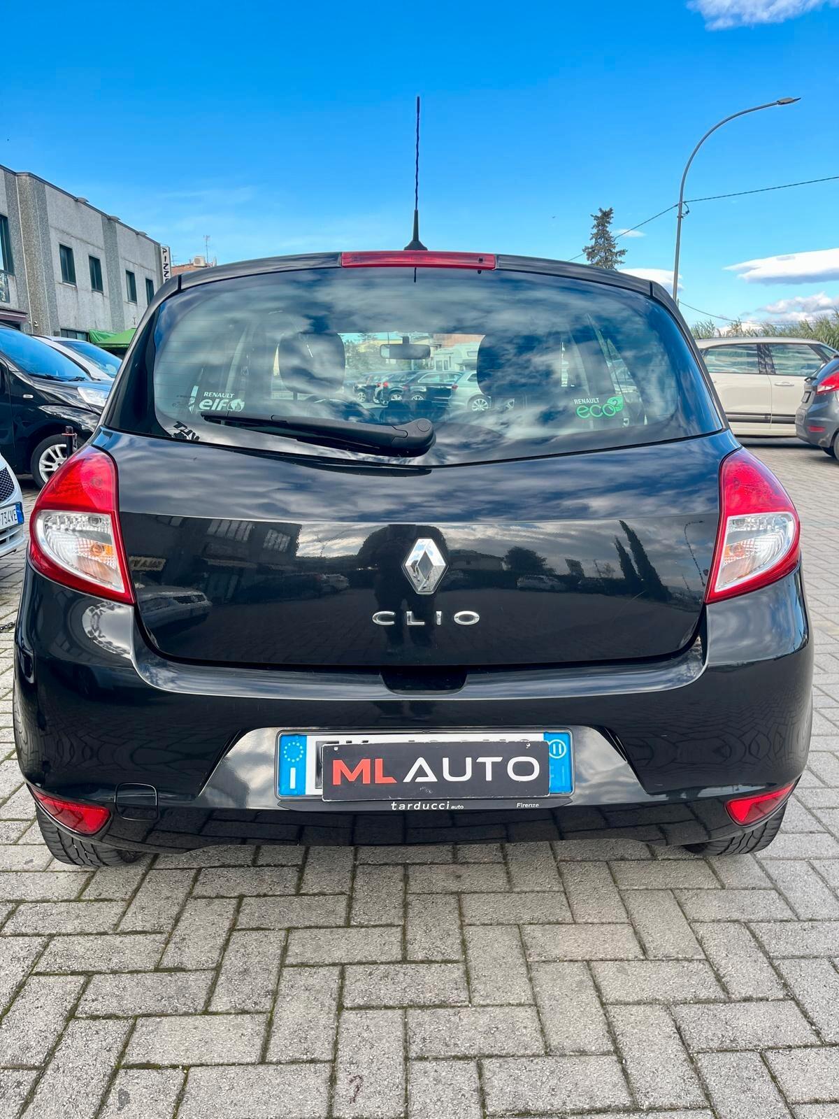 Renault Clio 1.2 5 porte (55kw) OK NEOPATENTATO