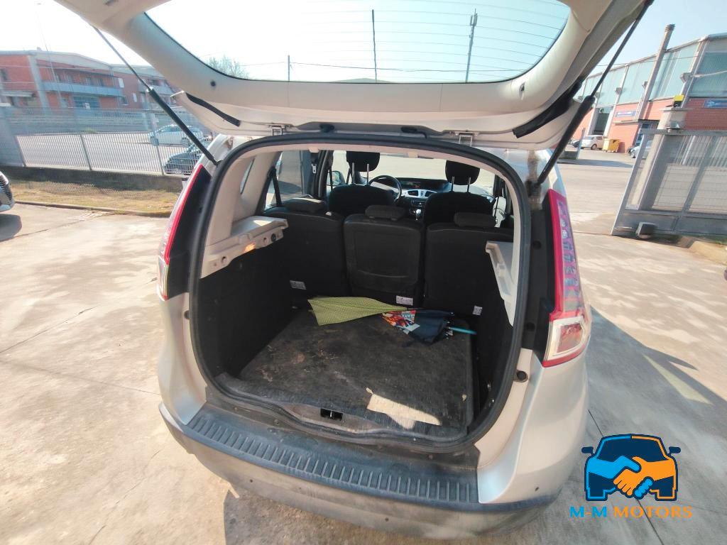 Renault Scenic X-Mod 1.5 dci Dynamique 110cv edc