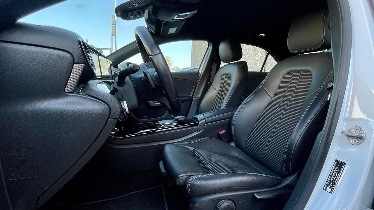 MERCEDES-BENZ CLASSE A180 2.0 PREMIUM 116CV - FULL LED, VIRTUAL COCKPIT, PELLE, NEOPATENTATI