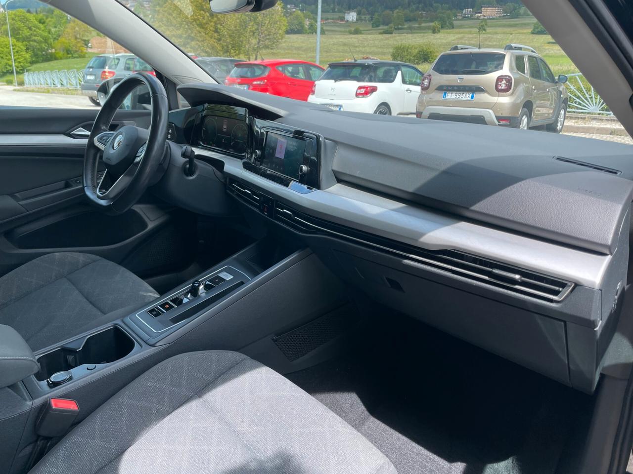 Volkswagen Golf 8 2.0 TDI 116cv SCR Life DSG
