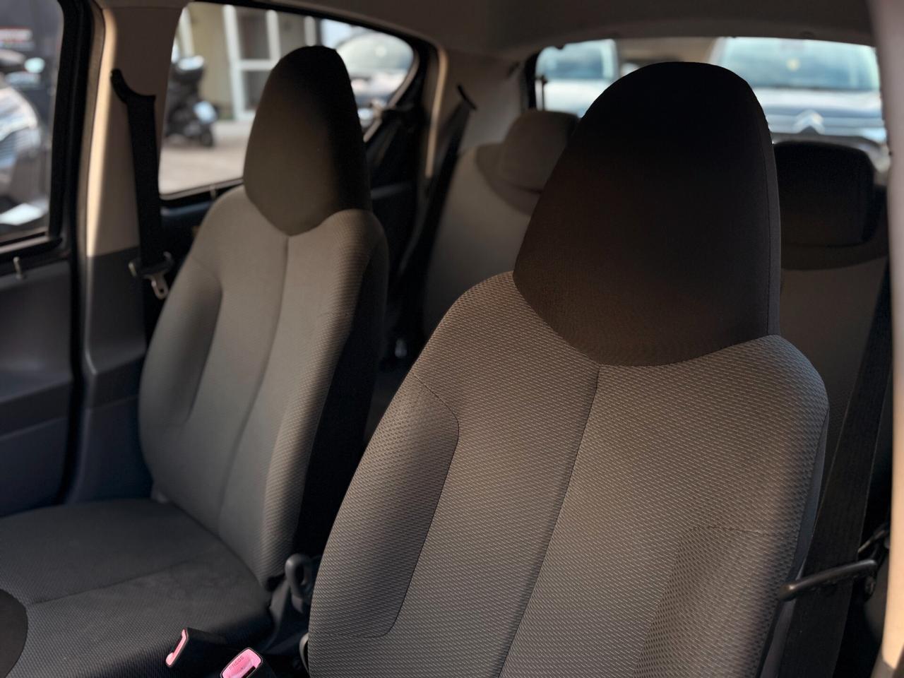 Toyota Aygo 1.0 12V VVT-i 5 porte