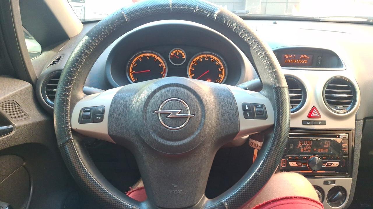 Opel Corsa 1.2 3 porte Enjoy