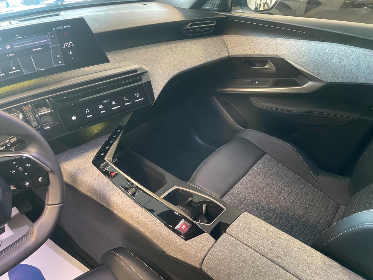 Peugeot 3008 Hybrid 145 e-DCS6 Allure PREZZO REALE