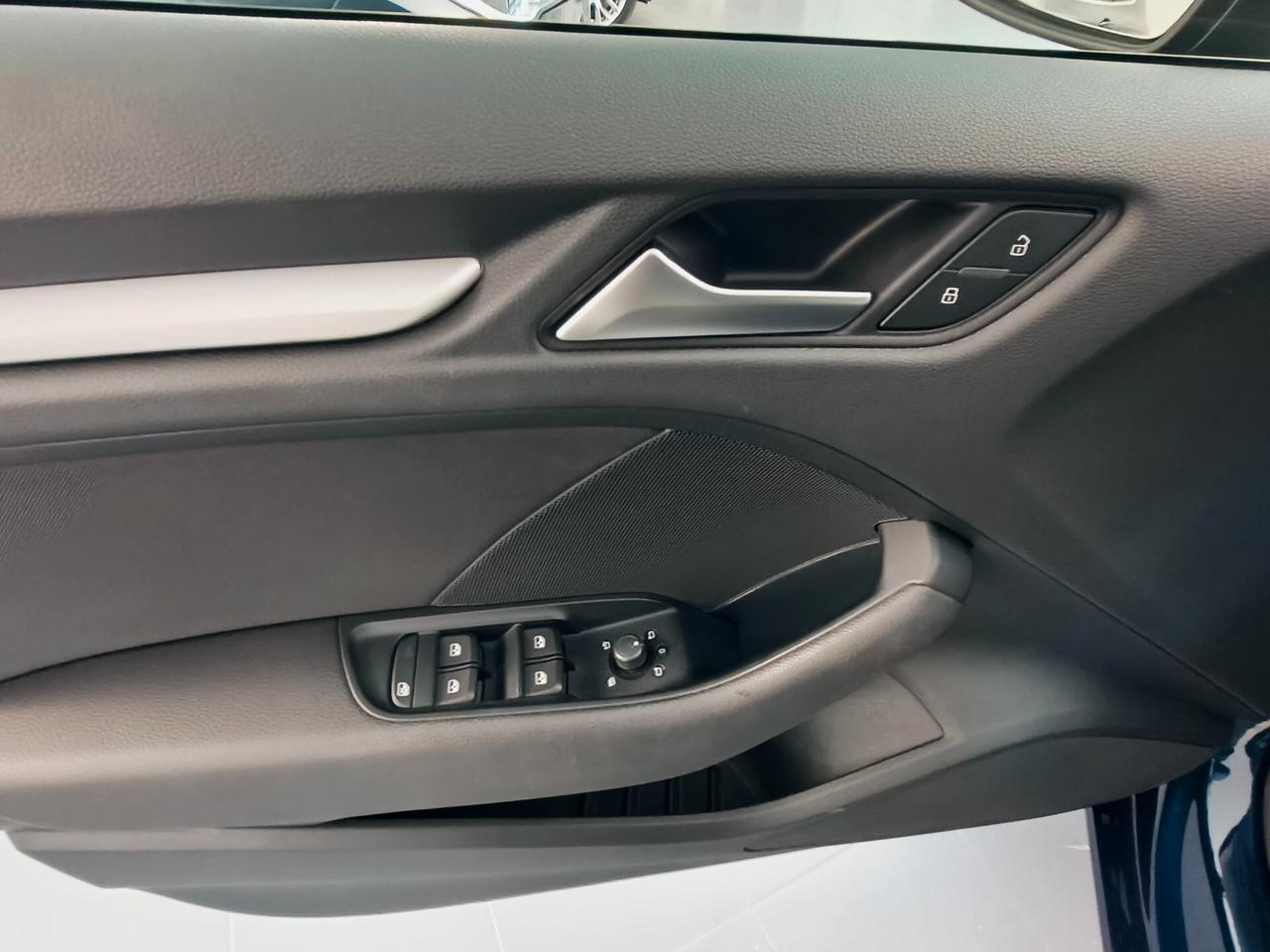 Audi A3 SPB 30 TDI Business