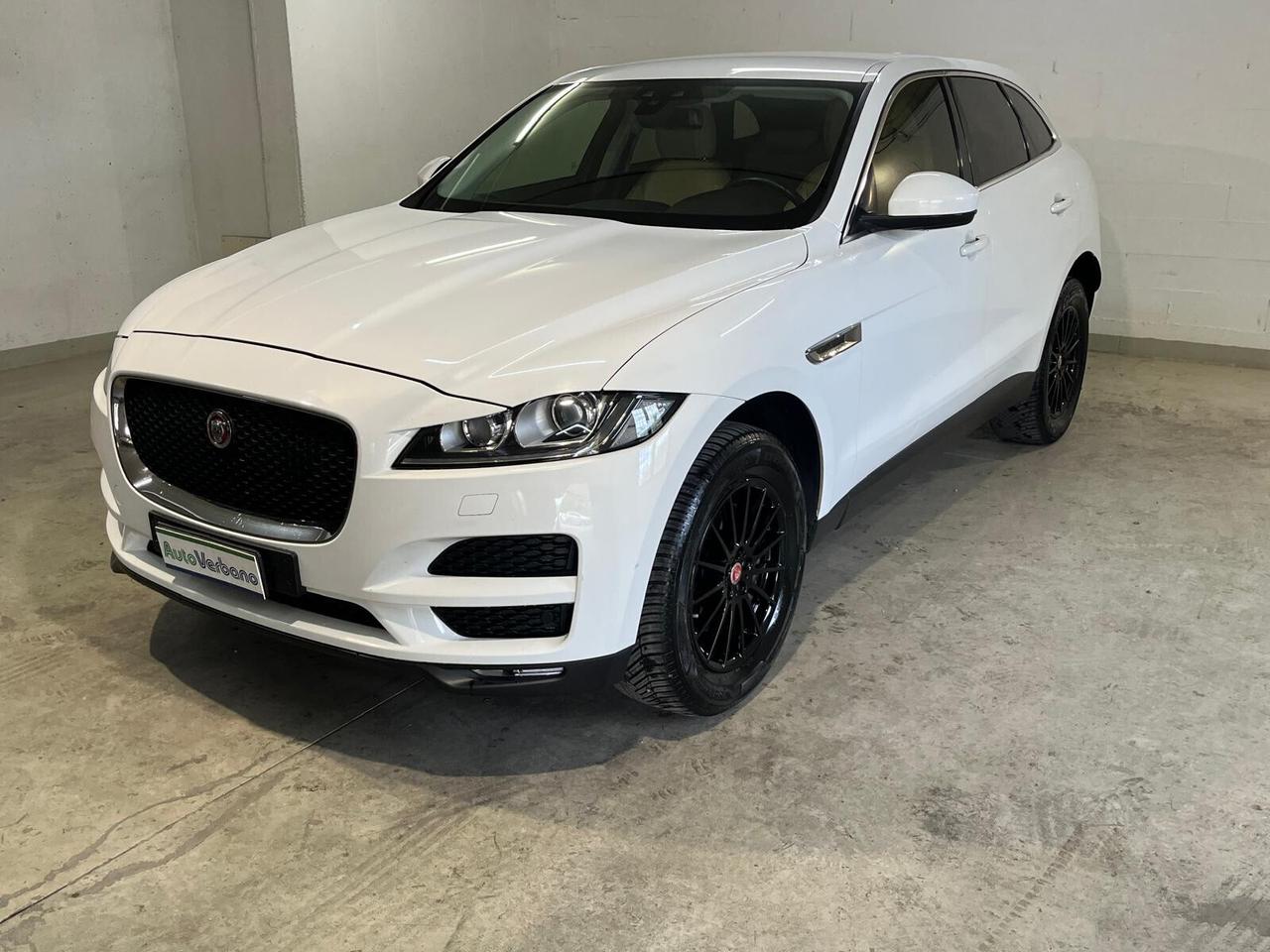 Jaguar F-Pace 2.0 D 180 CV Prestige