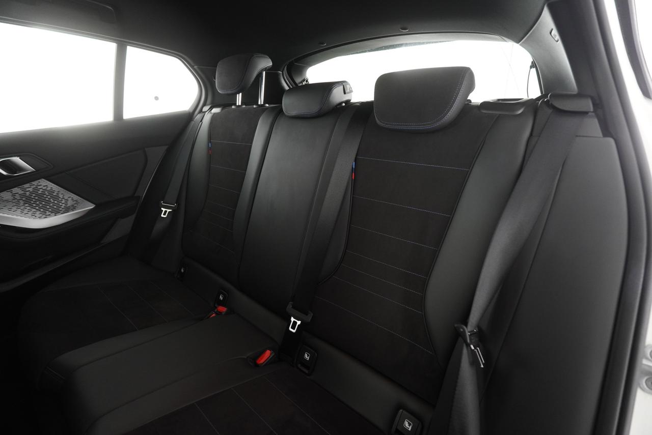 BMW Serie 1 (F70) 120d 48V MSport