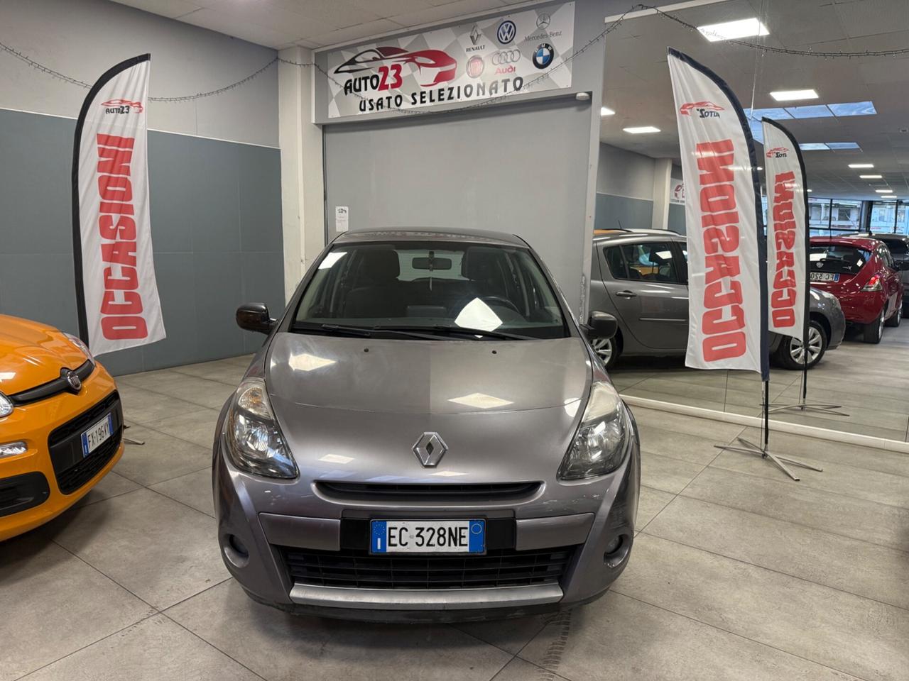 Renault Clio 1.2 16V 5P. Dynamique 75CV Ok Neopatentati