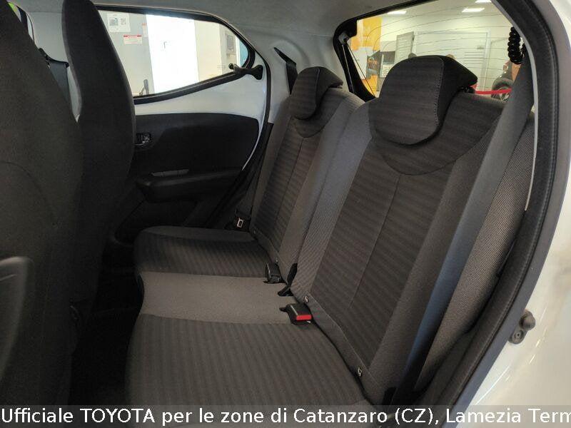 Toyota Aygo Aygo Connect 1.0 VVT-i 72 CV 5 porte x-play MMT