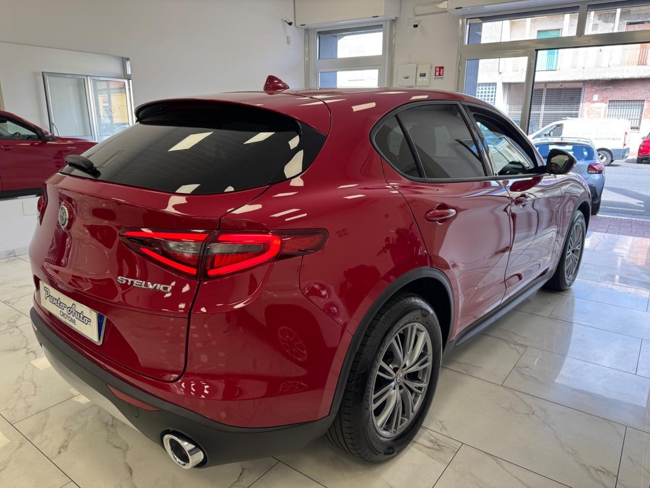 Alfa Romeo Stelvio 2.2 Turbodiesel 160 CV AT8 RWD Super
