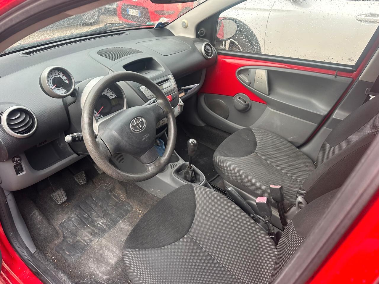 Toyota Aygo 1.0 gpl 69 Cv 2010