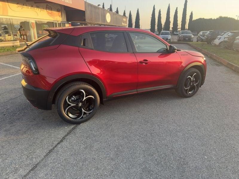 Alfa Romeo Junior 1.2 136 CV Hybrid eDCT6 Speciale