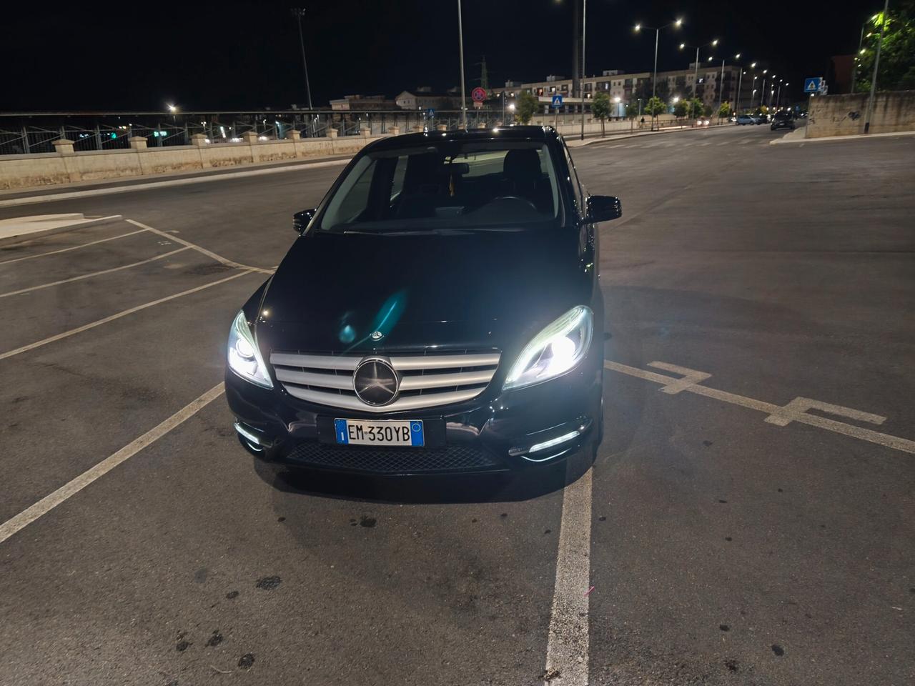 Mercedes-benz B 180 CDI BlueEFFICIENCY Executive