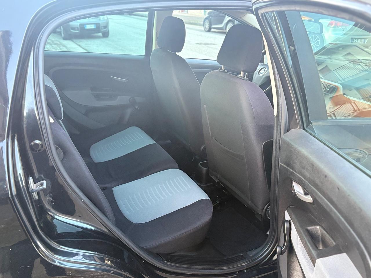 Fiat Grande Punto 1.3 MJT 75 CV 5 Porte Dynamic