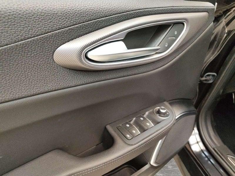 Alfa Romeo Giulia 2.2 t Veloce Q4 210cv auto