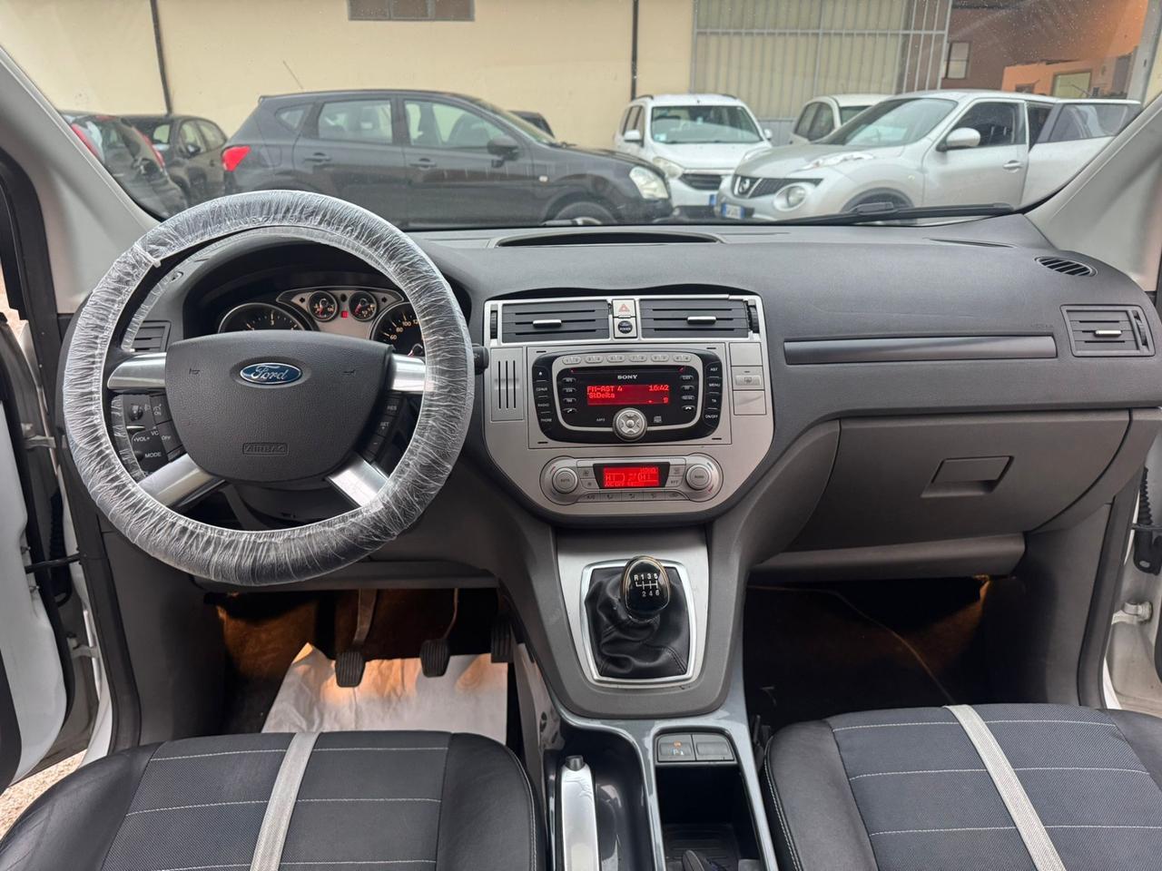 Ford Kuga 2.0 TDCI 140 CV 4WD Titanium