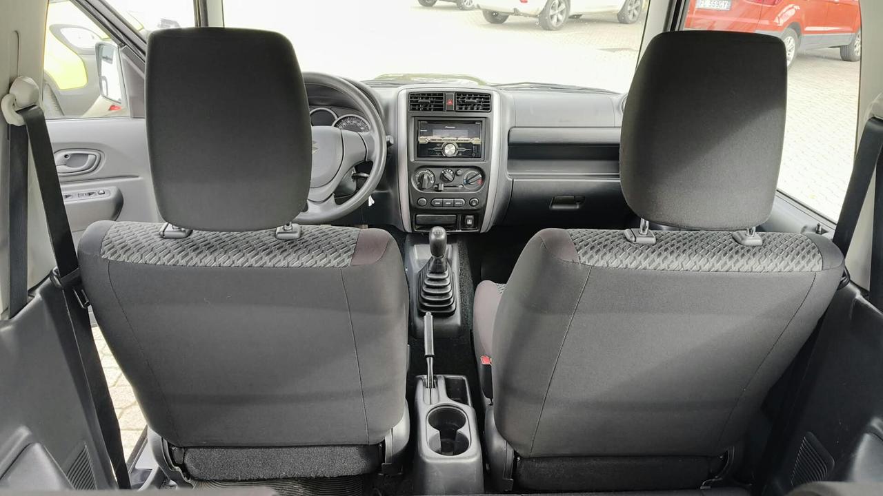 Suzuki Jimny GANCIO TRAINO