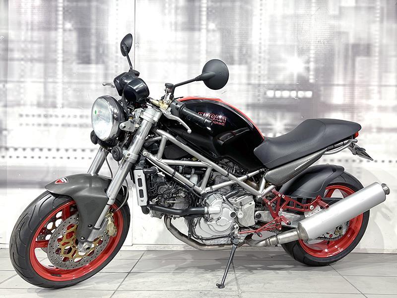 Ducati Monster S4 916