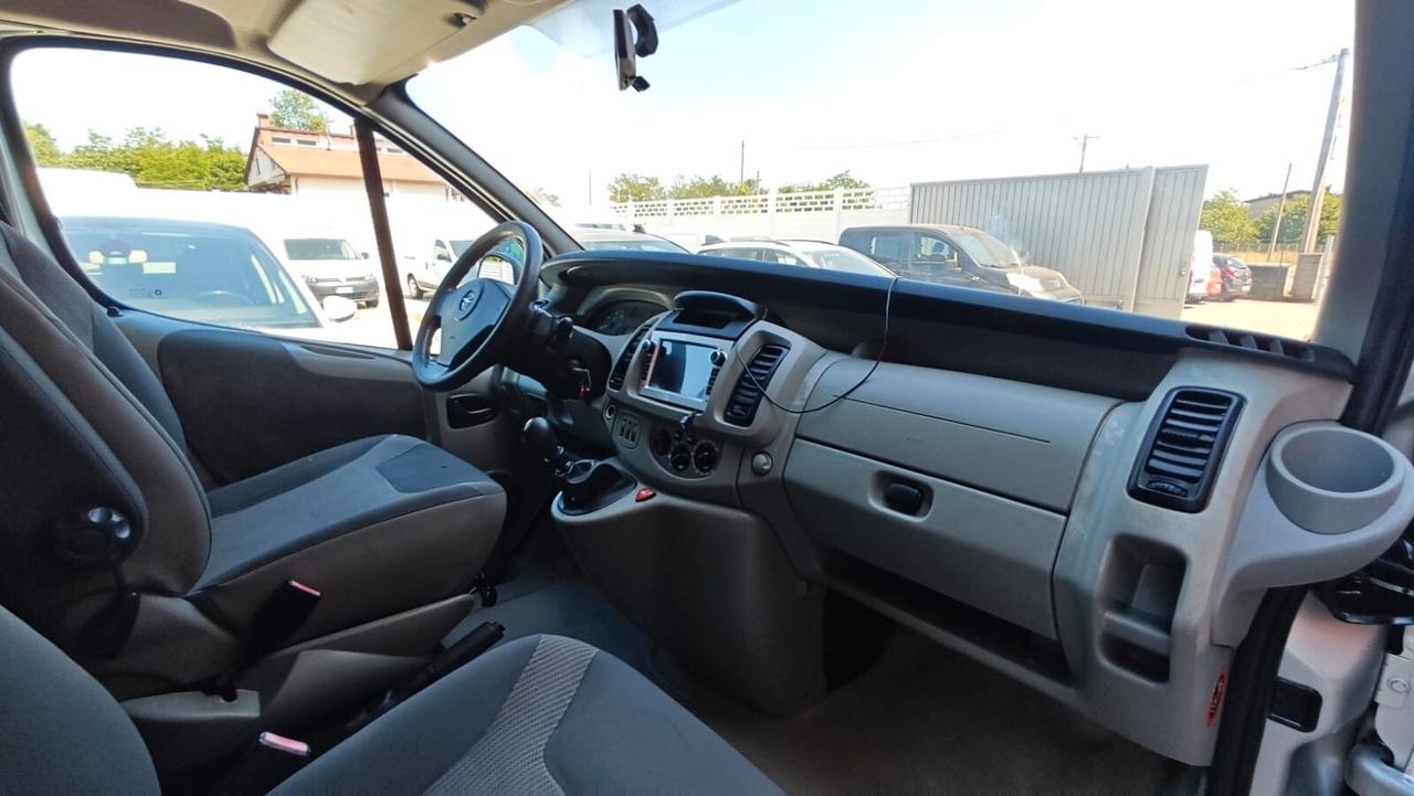 Opel Vivaro 29 2.5 CDTI/135CV PL-TN Combi Tec.
