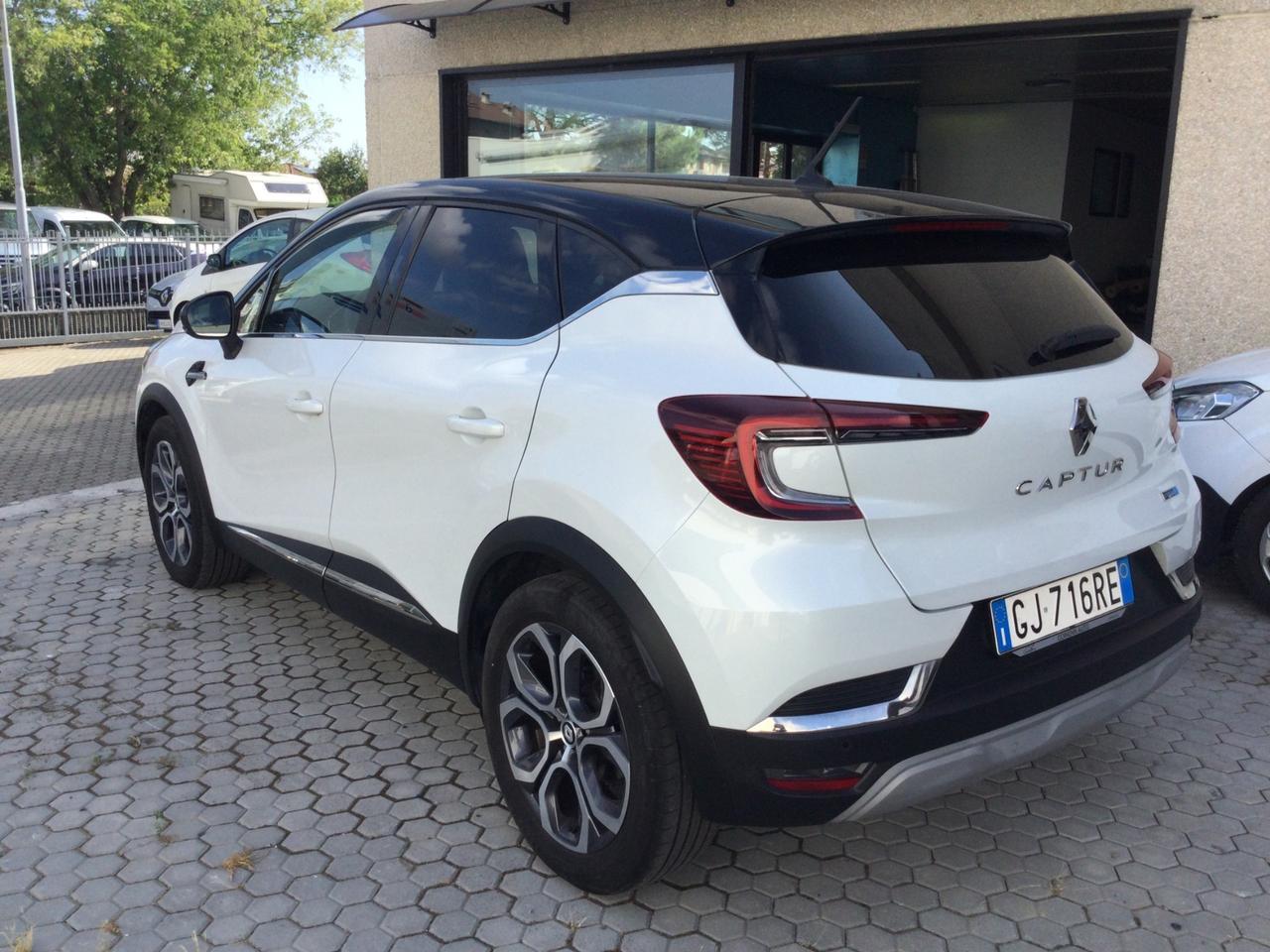 Renault Captur Full Hybrid E-Tech 145 CV Techno