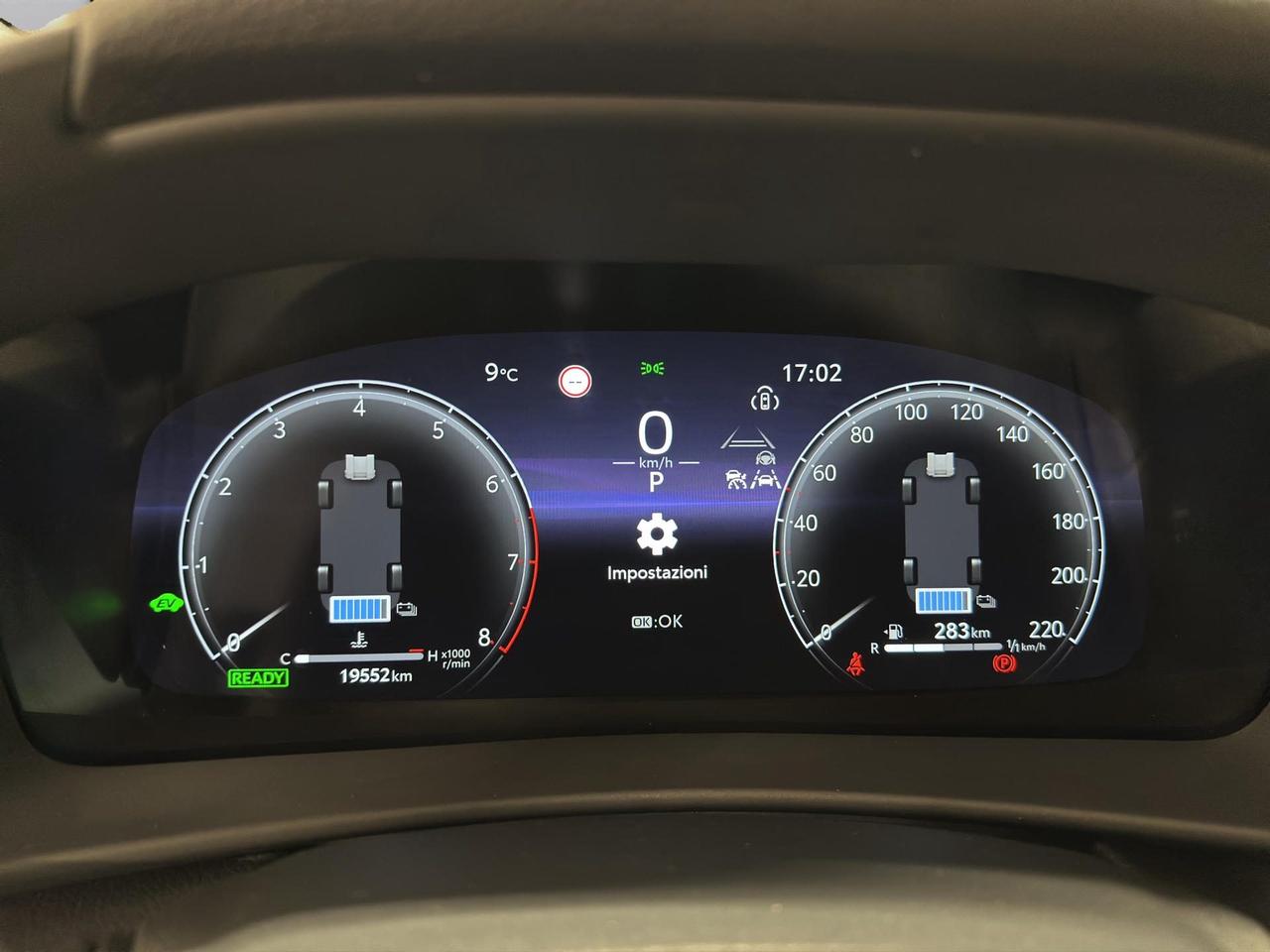 Toyota C-HR 2.0 hev Lounge Premiere fwd e-cvt