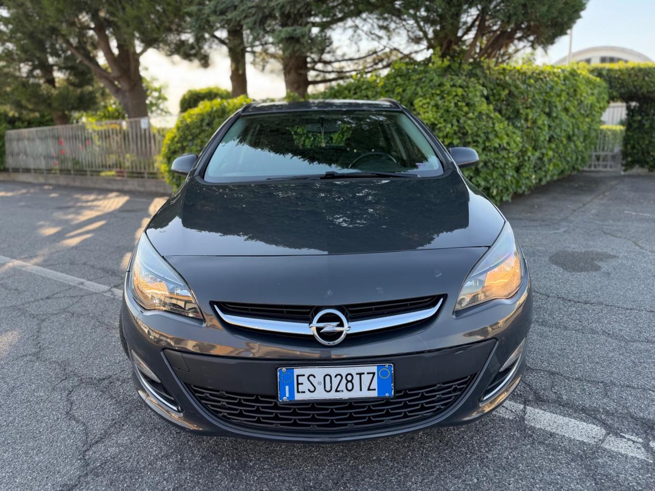 Opel Astra 1.4 Turbo 140CV Sports Tourer GPL Tech Elective