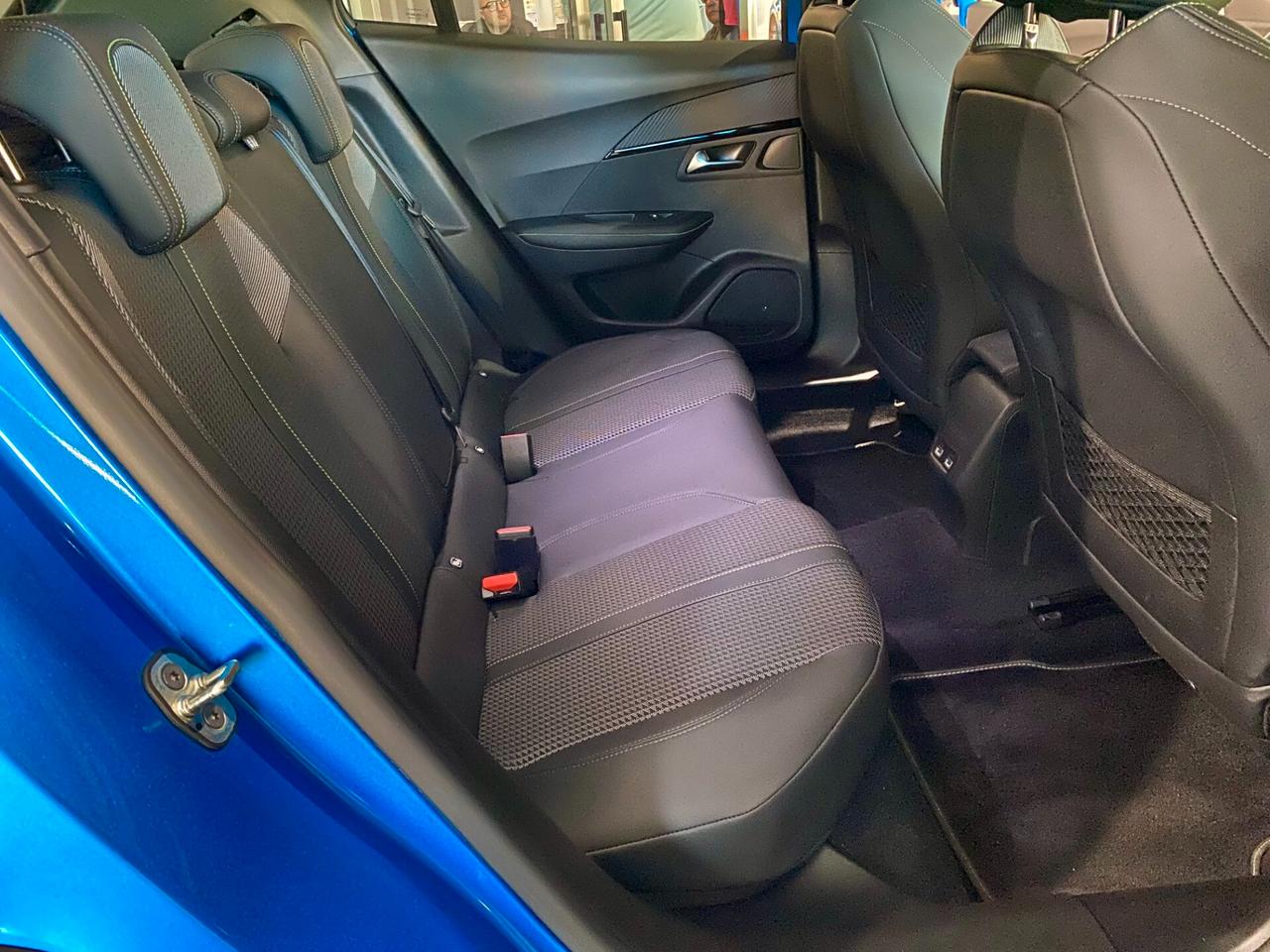 Peugeot 2008 PureTech 130 S&S GT-2023