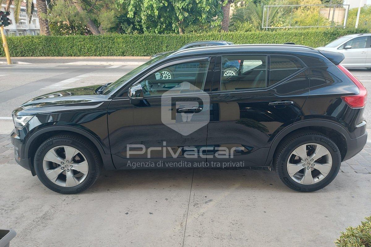 VOLVO XC40 D3 Momentum